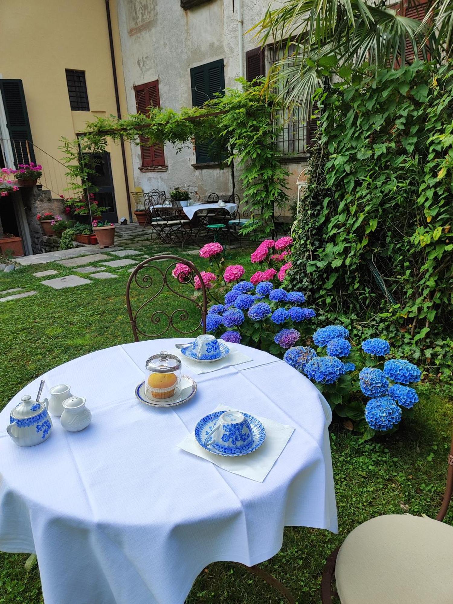 Casa Lumaca Bed and Breakfast Tremezzo Exteriör bild